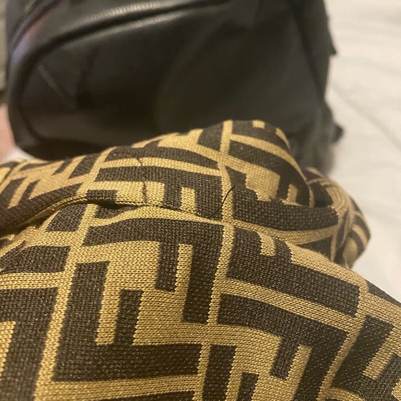 Fendi infant boy shorts - Picture 8 of 8